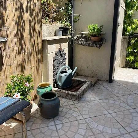 בית נופש Maison Charlotte Montcuq